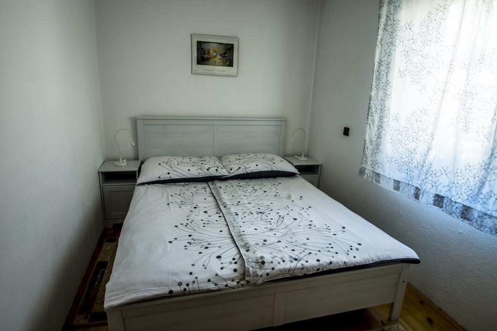 Apartments And Holiday Home Grohar 크라니스카고라 외부 사진